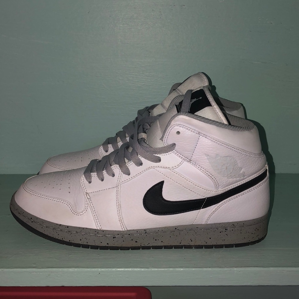 Air Jordan 1 “White Cement”